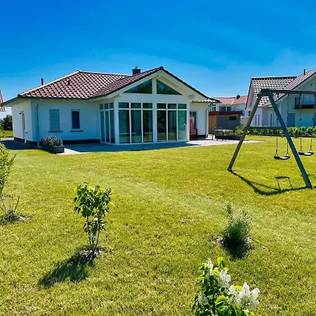 Modernes Haus Mit Kamin Und Eigener Sauna Sowie Garten - Windrose Feriehus *