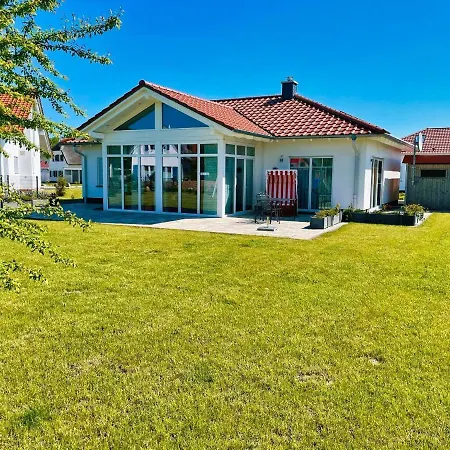 Modernes Haus Mit Kamin Und Eigener Sauna Sowie Garten - Windrose Feriehus *